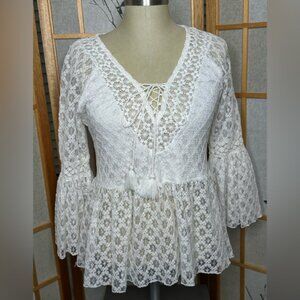 My Michelle babydoll style White Lace Peplum Blouse size M, but runs small